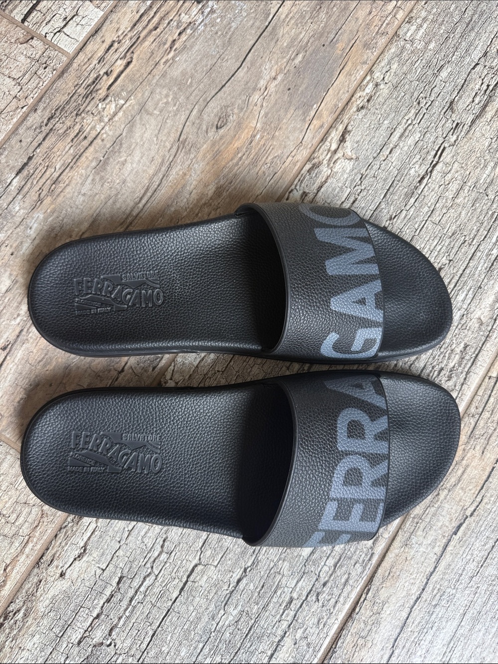 Salvatore Ferragamo Amos slide Logo sandals size: 12 - Picture 2 of 10